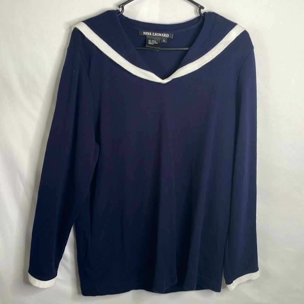 Nina Leonard sweater navy blue trimmed in white size large 100% acrylic‎